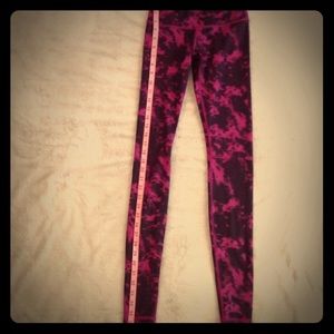 Lululemon wonder under black / pink full legging